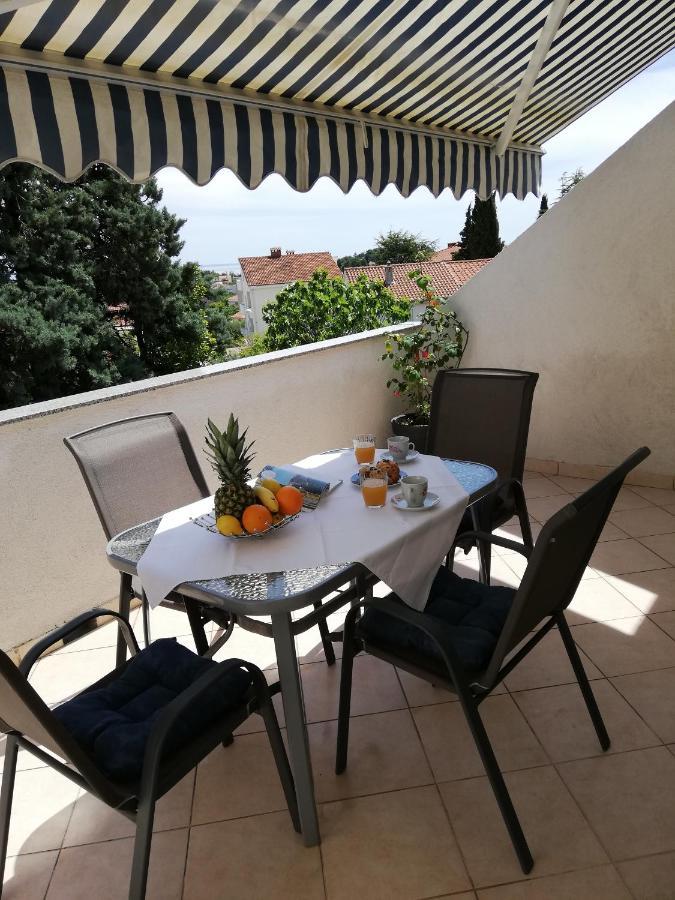 Apartment Marija Krk Town Eksteriør bilde